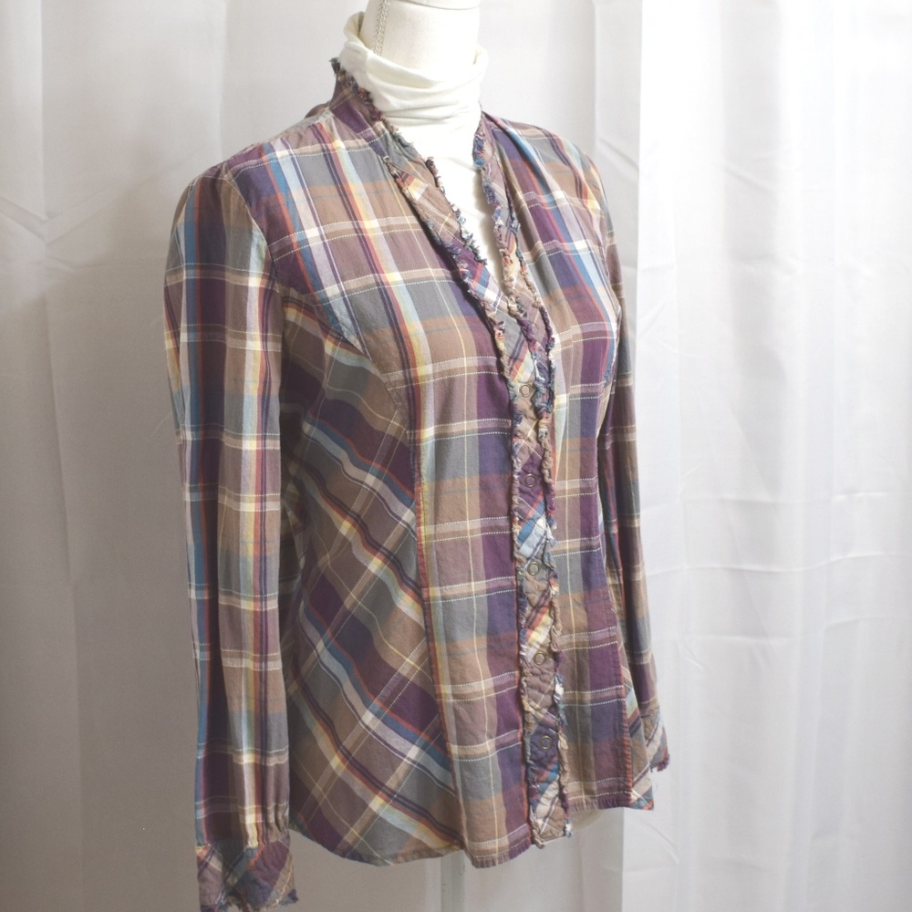 Maurices Plaid Button Down Fray Trim XL